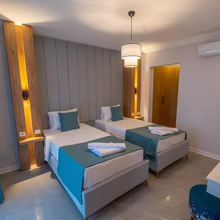 וילה Beachfront White With Private Swimming Pool קלקן